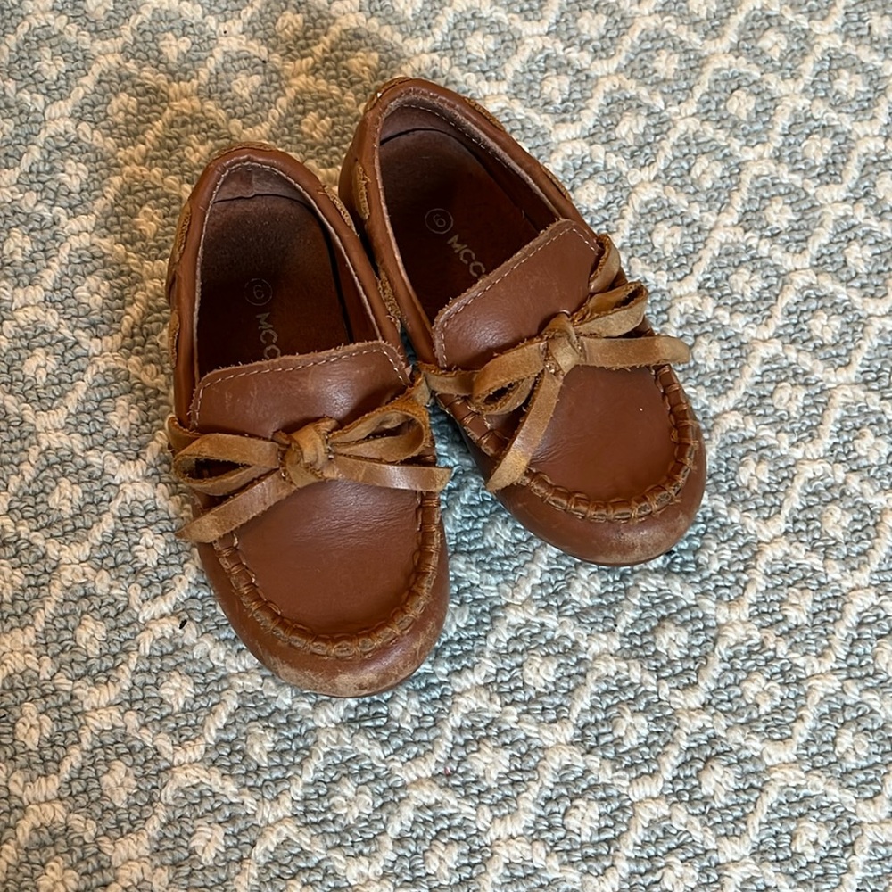 McCoys Boys Moccasin size 6